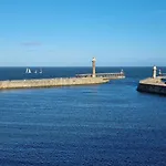 Endeavour Cottage - A Wonderful Whitby Holiday